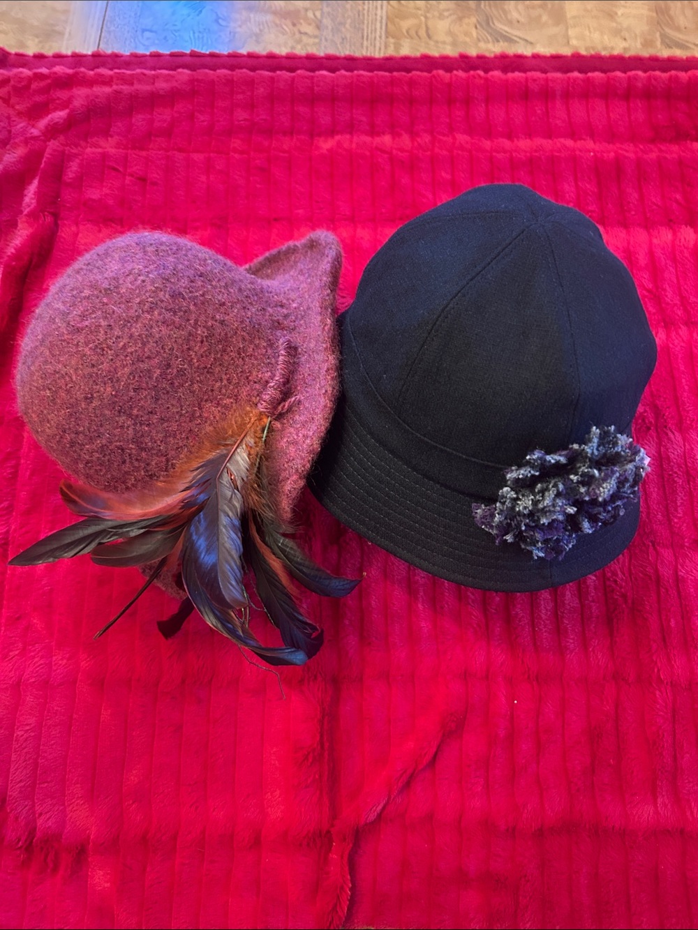 NWT Betmar hat, and beautiful hand made hat with plumage